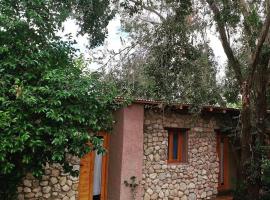 Las cuatro estaciones, hotel in Merlo