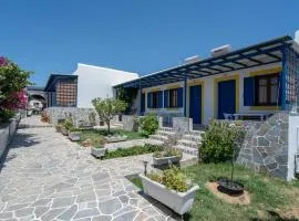 Studios Prombona To Petrino Spiti