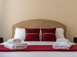 Decimo Meridio- At Spanish Steps-