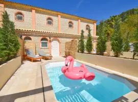 Doliva Studio Chris private pool