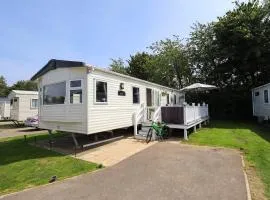25 Kingfisher Court