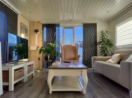 Chalet midden in de natuur!, hotelli kohteessa Anloo