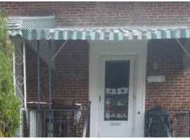 Almost Downtown, Fully Furnished Move-in Ready Rooms, Near Sinai Hospital, Train access to John Hopkins and other Hospital, Everything include