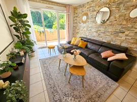 Appartement Exceptionnel proche Centre-Ville, hotel v destinaci Bayonne