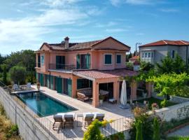 Viento Villa, hotel in Cesme