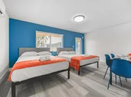 Fantastic Studio at the Beach with Parking&Pool - M43