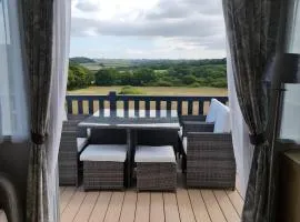 14b Medina Rise Thorness Bay Isle of Wight