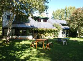 La Casona De Odile, hostel in El Bolsón