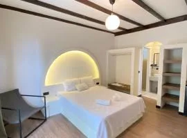 Ikigai Hotel Villa Rıfat、アダラーのビーチ周辺のバケーションレンタル