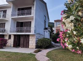 IGOR ROOMS, homestay ở Tivat