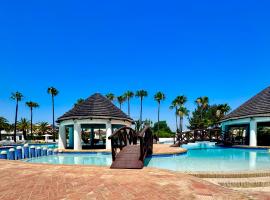 Sandnblue - Encosta Do Lago Resort Club - Quinta do lago near Beach & lake BEST LOCATION free parking free WiFi, Hotel in Quinta do Lago