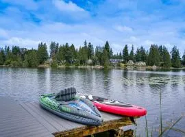 Lakefront Lynnwood Home with Balconies and Shared Dock
