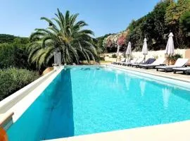 Villa avec vue sur la mer à Sari-Solenzara, piscine privée