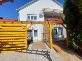 O&aacute;zis Vend&eacute;gh&aacute;z &eacute;s Appartman, resorts de esqu&iacute; en Szilv&aacute;sv&aacute;rad