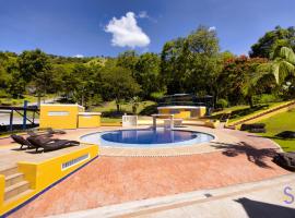 Hotel Sinai SV, hotel com spa em Macanal