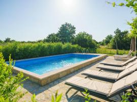 House Stone Curlew 6, hotel di Lišane Tinjske