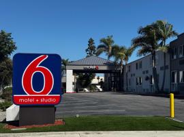 Motel 6-Carson, CA, hotel v destinaci Carson