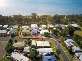 Sandy Paws - Burrum Heads- Walk to Beach -3BR- Aircon-Pool table