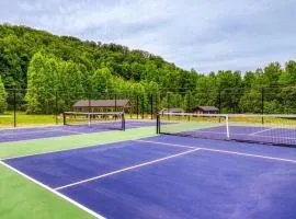 Oasis, Pickleball Court, Creek, WIFI, Mountain Views, Starting at 79"