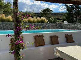 Masía La Costereta, Hotel in Catí