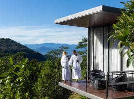 Ferndale Retreat Knuckles, hotel com estacionamento em Rangala