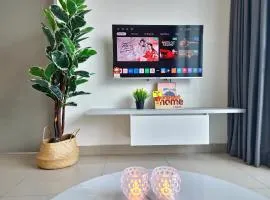 Comfort Home - 5pax Fantasy Pool View