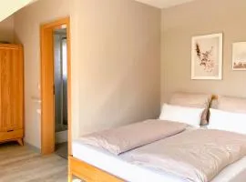 Gästehaus Juhl - Ruhige Zimmer, Studios und Apartments