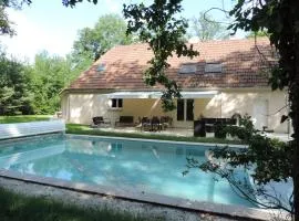 Maison neuve avec piscine dans domaine arboré - Domaine de la Brionnerie