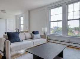 Brookline 2br w wd nr dining green line BOS-899