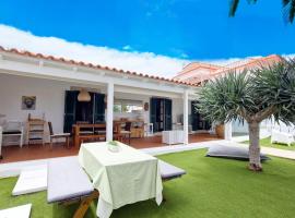 Nossa Casa by Casas dos Lebre, hotel v destinaci Porto Santo