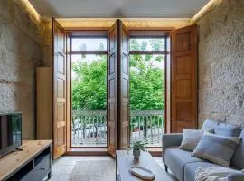 Con encanto en el casco antiguo by CABANA Rentals