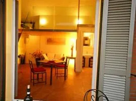 Sinfonia Bellini - Central 2-Room-Flat