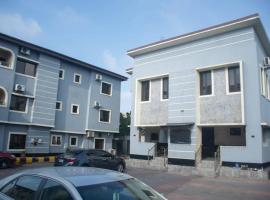 Kay Luxury Suites, hotelli Uyossa