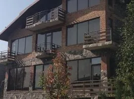 Hotel Riverside Inn