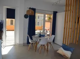 Open Space Centralissimo Nettuno fronte Porto