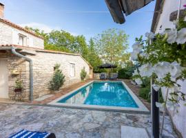 Casa Gustinka, hotel i Heki