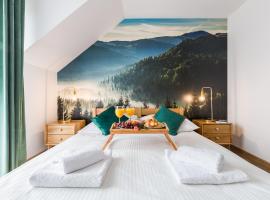 Bieszczadzkie Siedlisko Apartamenty i noclegi nad Jeziorem Solińskim Myczk&oacute;w blisko Solina i Polańczyk, resorts de esqu&iacute; en Polańczyk