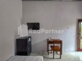 Janoko Guesthouse Syariah RedPartner, hotel a Rembang