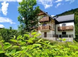 nowy Klimatyczny apartament z balkonem - Willa Sowia