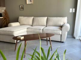 SnappyB Living Spaces, hotel v destinaci Alexandrupoli