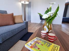 L'APPARTEMENT ELEGANT CENTRE et à 5 min de la GRANDE PLAGE – hotel w mieście Dinard