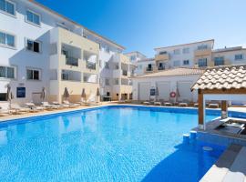Smy Santa Eulalia Algarve، شقة فندقية في ألبوفيرا