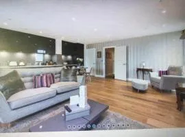 LUXURY DOUBLE BEDROOMs