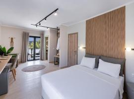 Baron Suites, lemmikloomasõbralik hotell sihtkohas Vasilikí