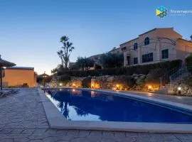 Casa Josemar - Casa con piscina junto a la playa en Cala Romántica