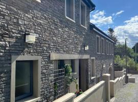 TheJewel Lodge & Spa Glengarriff, kh&aacute;ch sạn spa ở Glengarriff