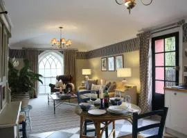 Cathedral View - Romantic Wye Valley Country House 1 Bed Apartment - Dog Friendly