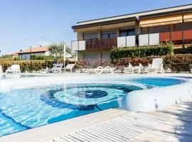 Mazzarona Family Apartment - Luminoso appartamento con piscina al secondo piano