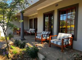 Paarl Crystal Family Home, Hotel in Paarl