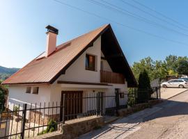 Apartmány Zámocké námestie, Hotel in Kremnitz